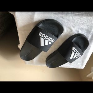Adidas kid’s slides